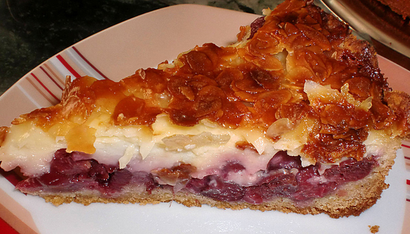 Gâteau autrichien aux cerises et amandes