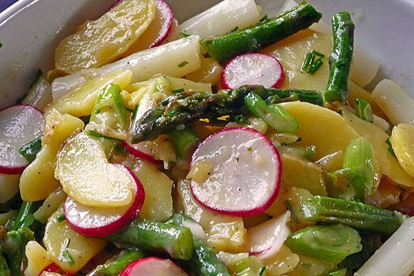 Salade de PDT, asperges vertes et radis