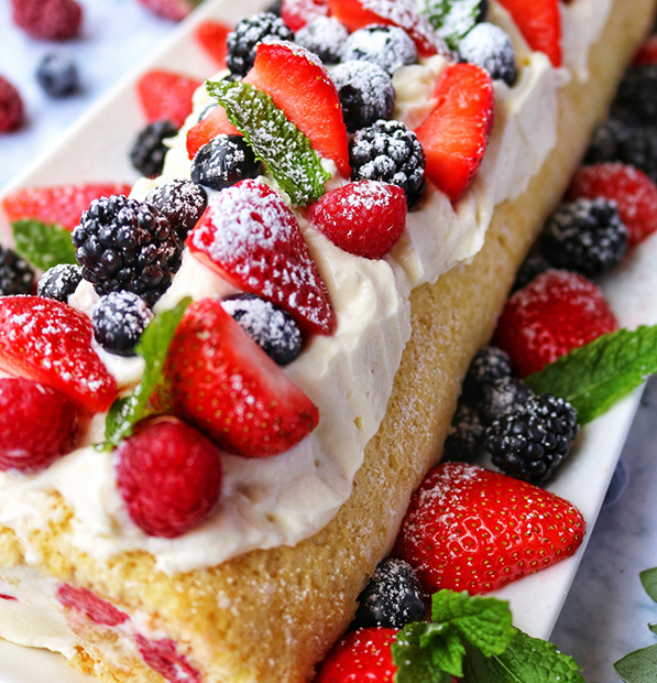 Biscuit Roule Aux Fruits Biscuit Roule Aux Fruits